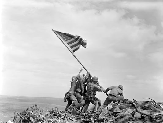 Raising the Flag on Iwo Jima World War 2 WWII Pacific 1945 Photo Poster Art Printt